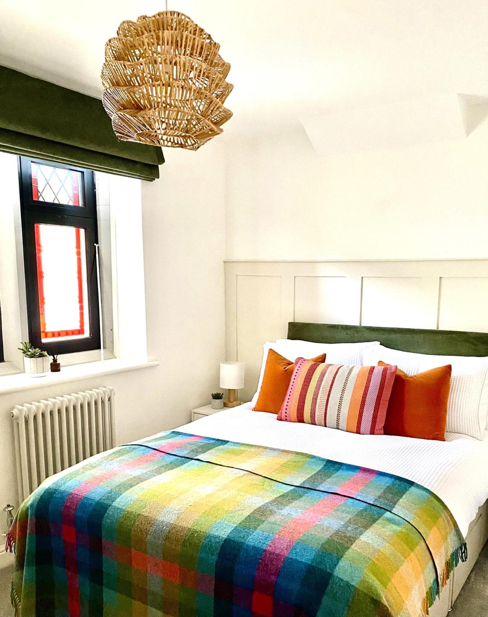 Boutique Chapel Apartment Within City Walls Chester Eksteriør bilde